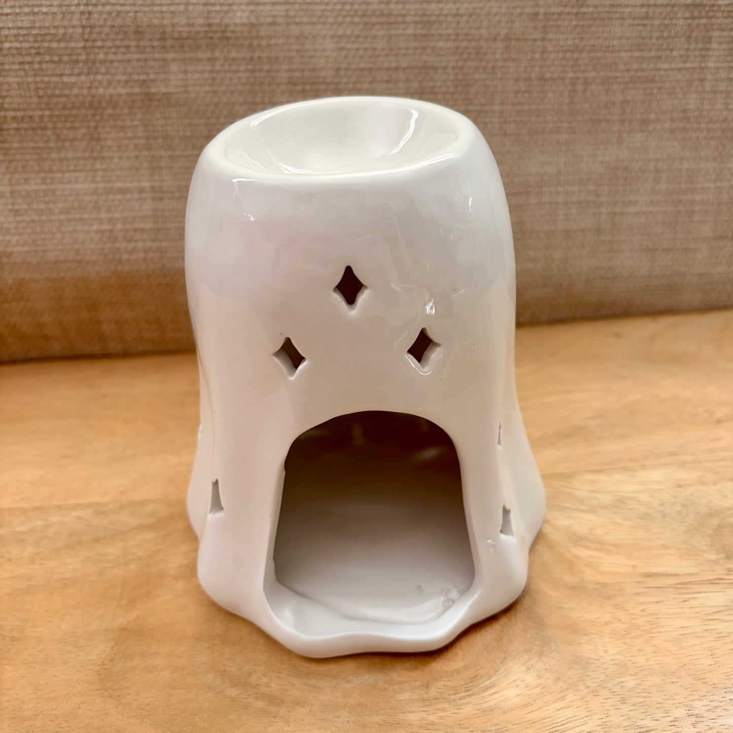 Ghost Book Wax/Oil Burner